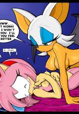 Sonic Two Girls-